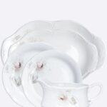 Kamelia Rose middagsservise til 12 pers. 42 deler